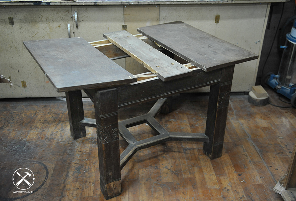 Реставрация старинного деревянного стола