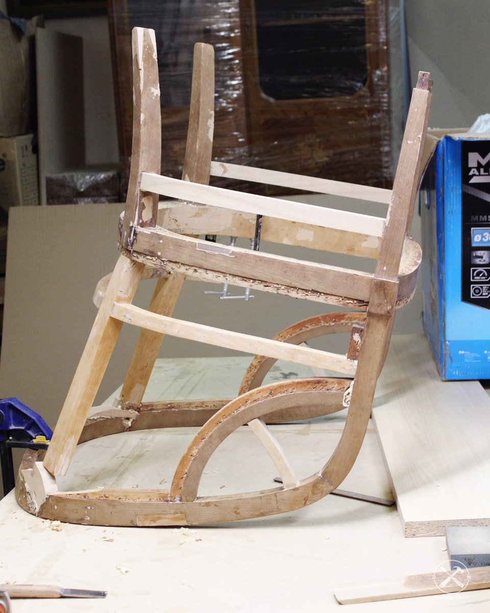 реставрация кресла качалки с деревянными подлокотниками своими руками