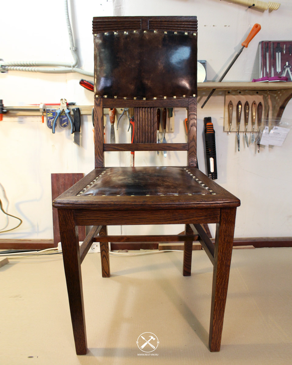 Старинный стул после реставрации
